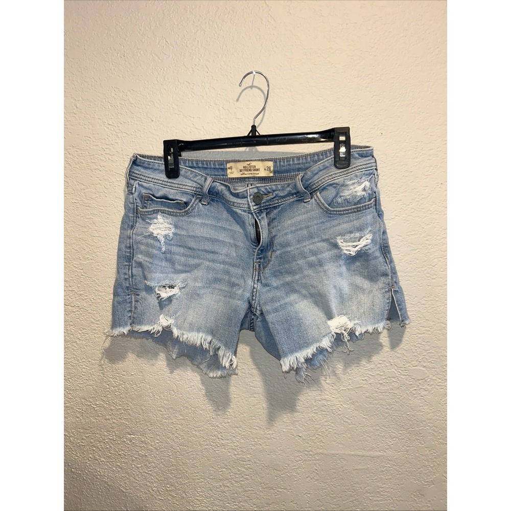 Hollister Women's Blue Denim Boyfriend Short Ultra Low Rise Shorts Size 7 W28